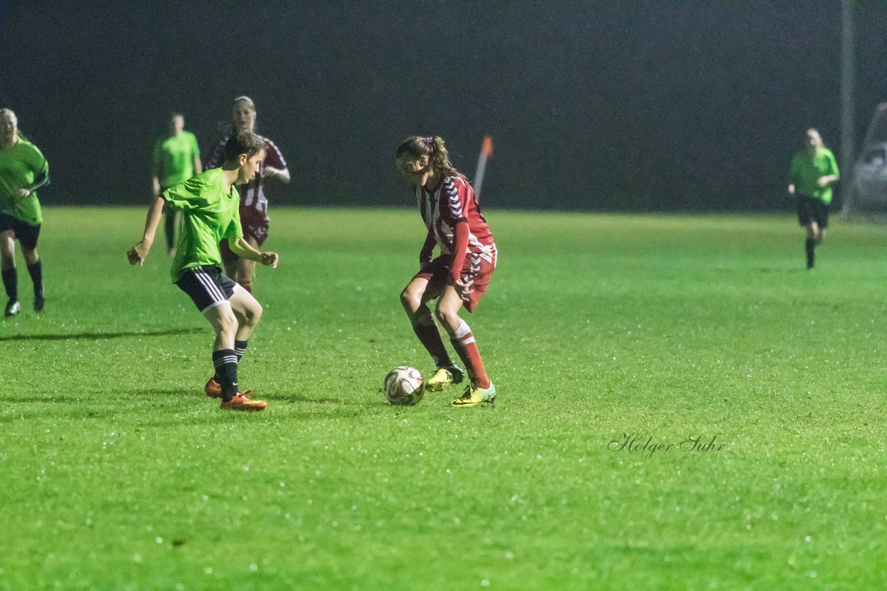 Bild 252 - B-Juniorinnen TuS Tensfeld - MTSV Olympia Neumnster : Ergebnis: 4:1